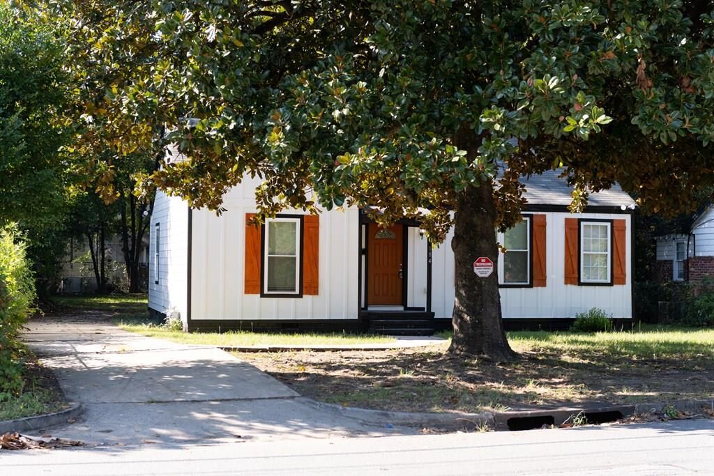 Property Photo:  184 30th Avenue  GA 31903