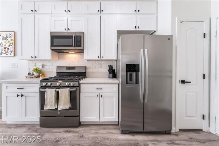 Property Photo: 653 Monument Point Street NV 89002