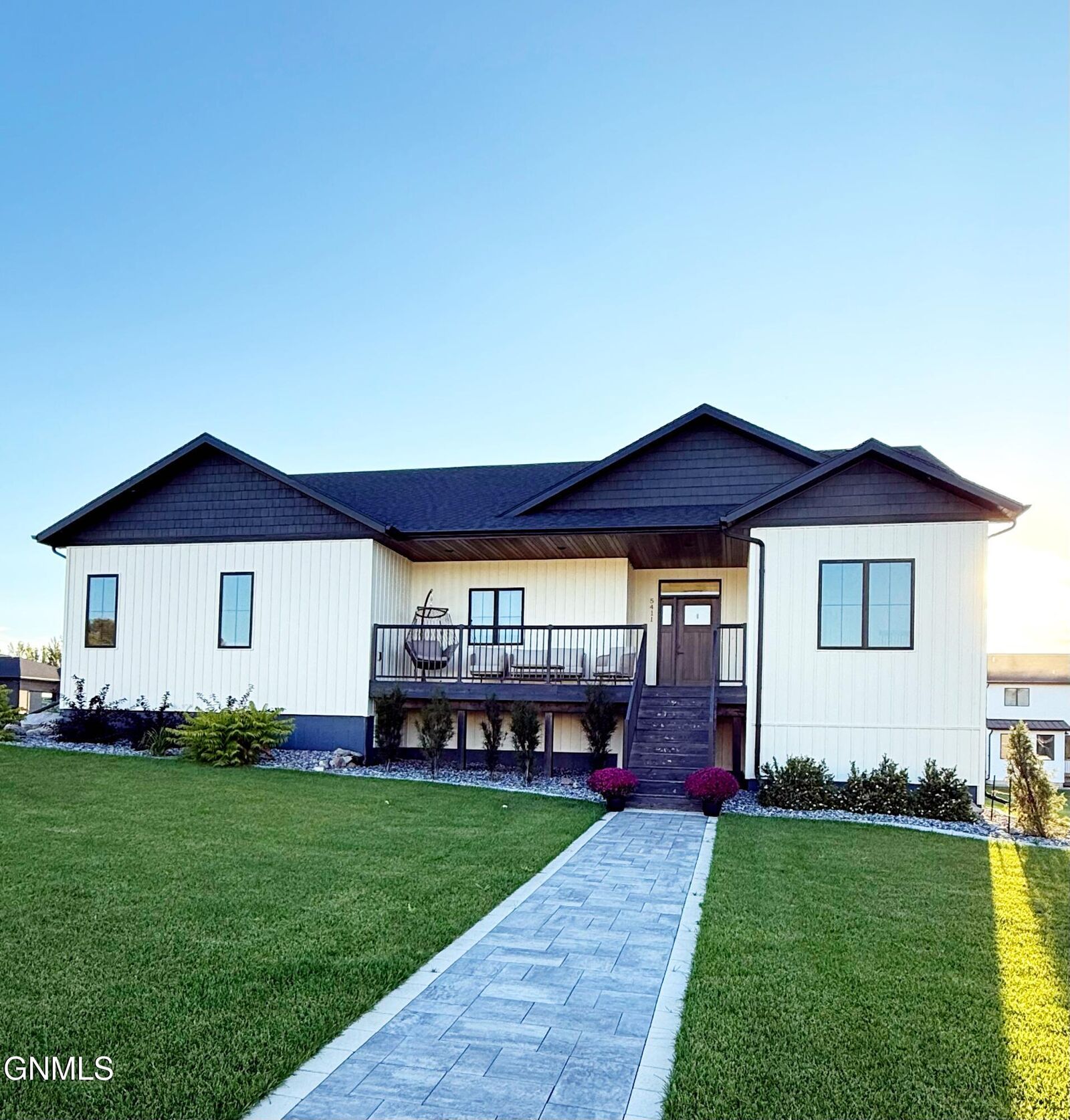 Property Photo:  5411 Titanium Drive  ND 58503 