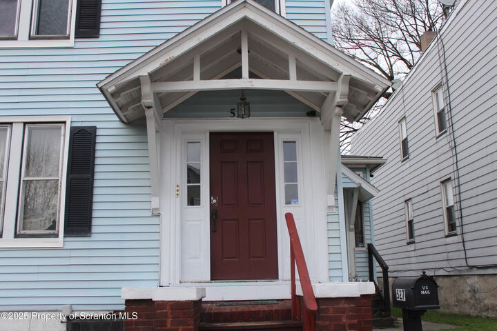 Property Photo: 527 Willow Street 2B PA 18505