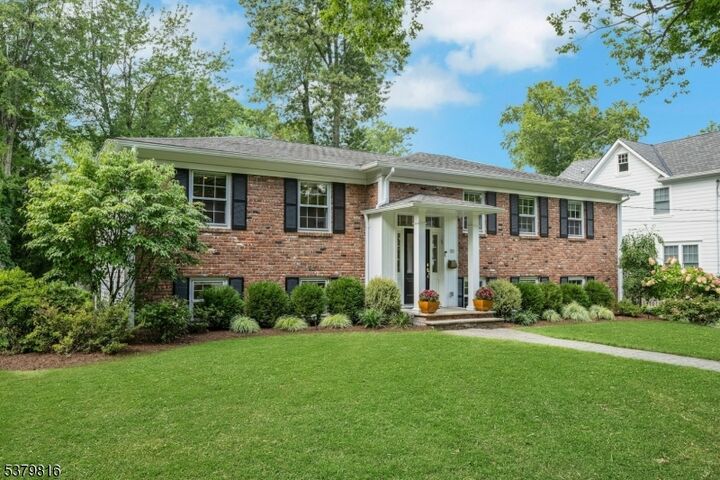 Property Photo:  180 Woodland Ave  NJ 07901 