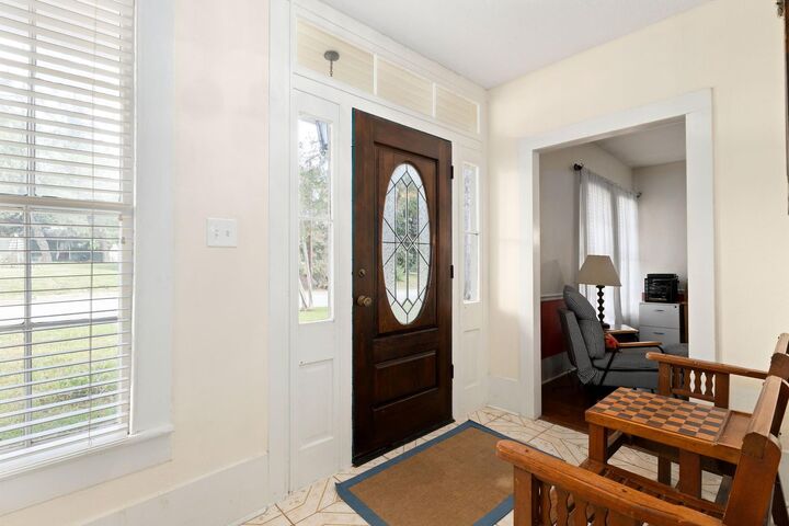 Property Photo:  403 W Fifth Street  TX 77833 