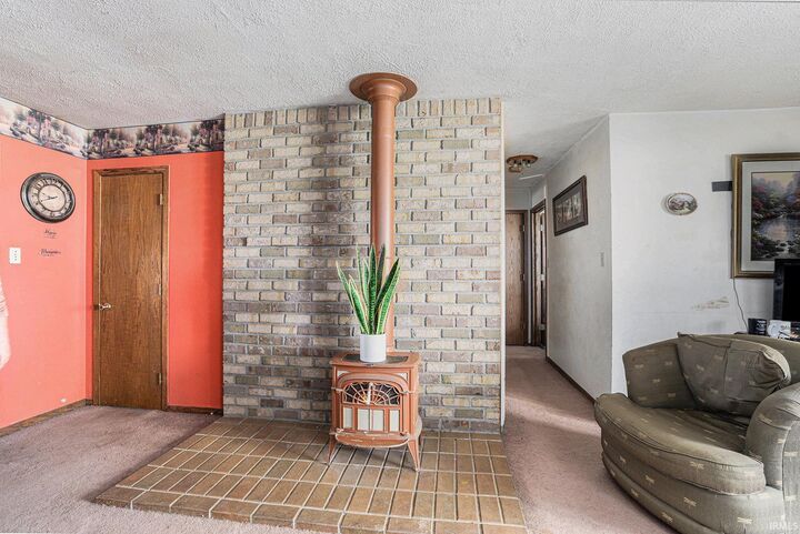 Property Photo: 31118 US Highway 20 Highway IN 46552-8438