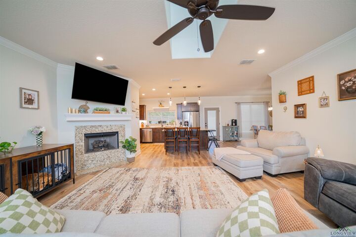 Property Photo: 103 Letterman Ln TX 75650
