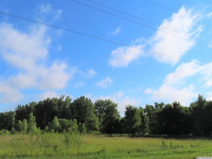 Property Photo:  2048 12th NE  IA 50401