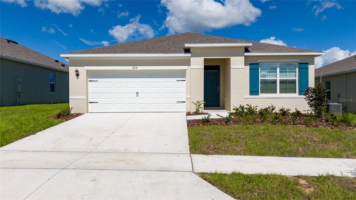 Property Photo: 804 Silver Palm Drive FL 33844