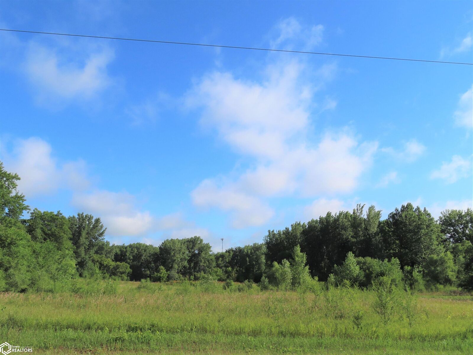 Property Photo:  2048 12th Street  IA 50401 