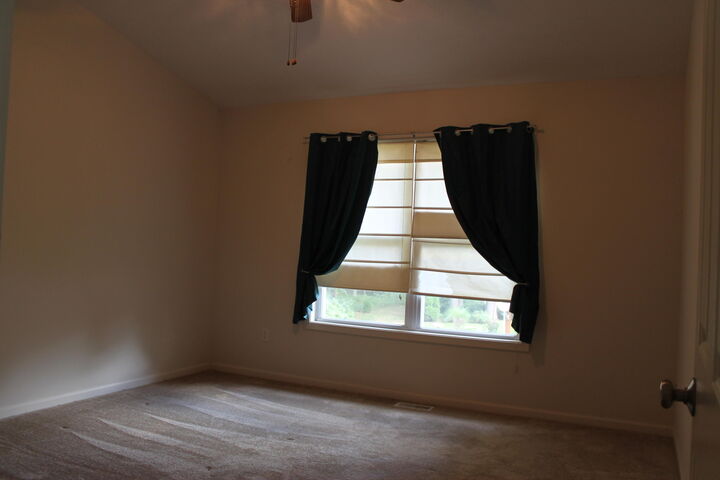 Property Photo: 15416 Winchester Circle MI 49417