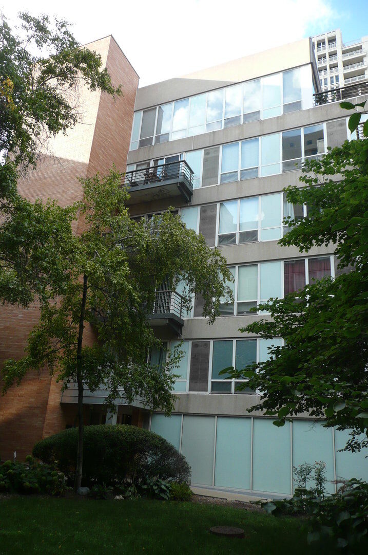 Property Photo:  1430 S Michigan Avenue 410  IL 60605 