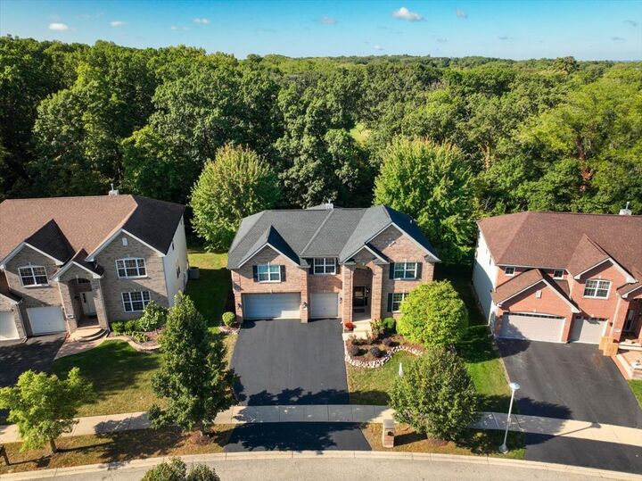 Property Photo: 130 Regency Drive IL 60103