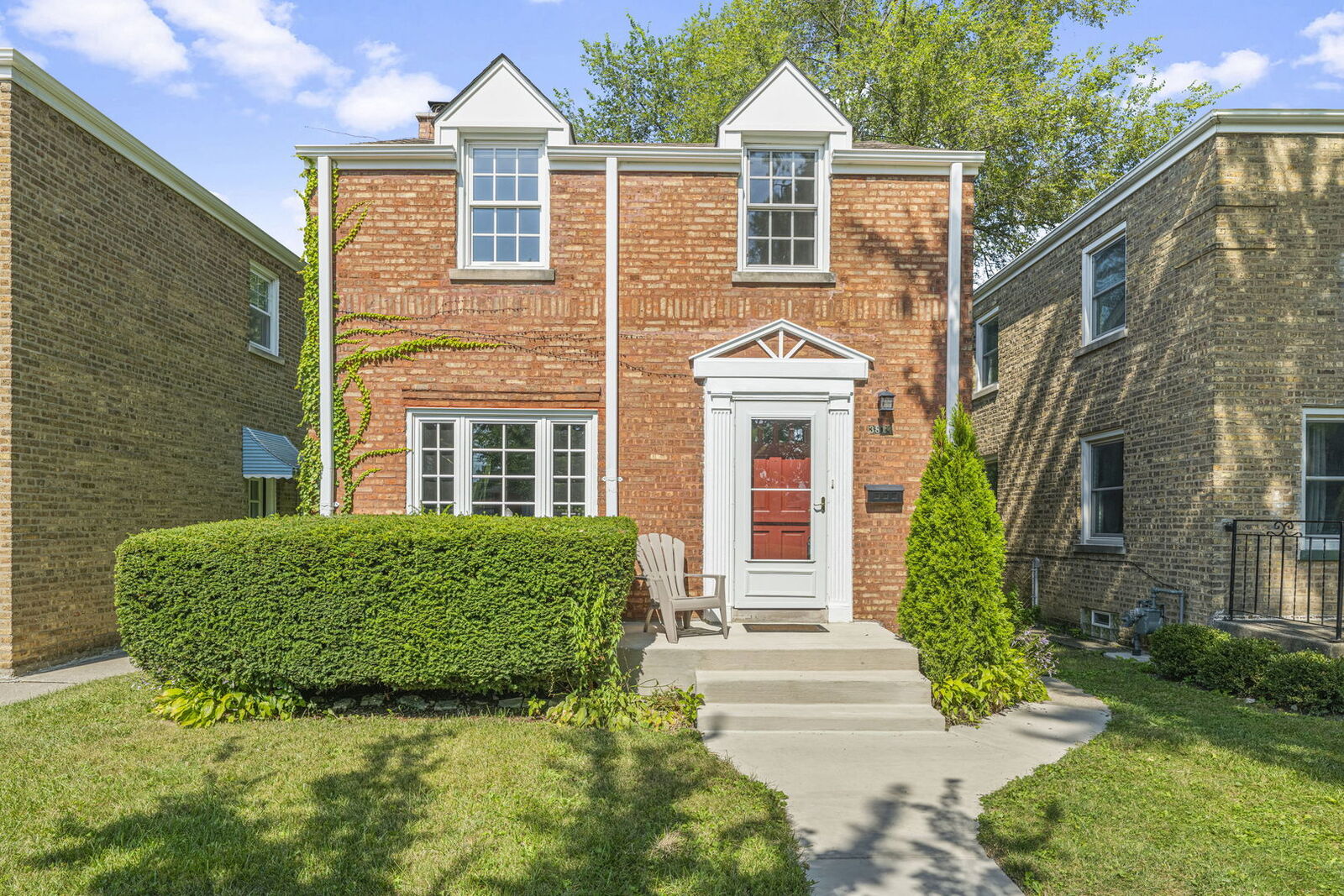 Property Photo:  3814 Hull Street  IL 60076 