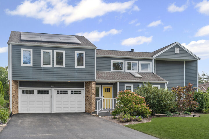 1101 N Stratford Road  Arlington Heights IL 60004 photo