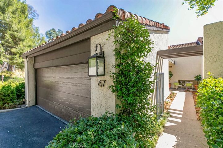 Property Photo: 67 Penhill Court CA 91206