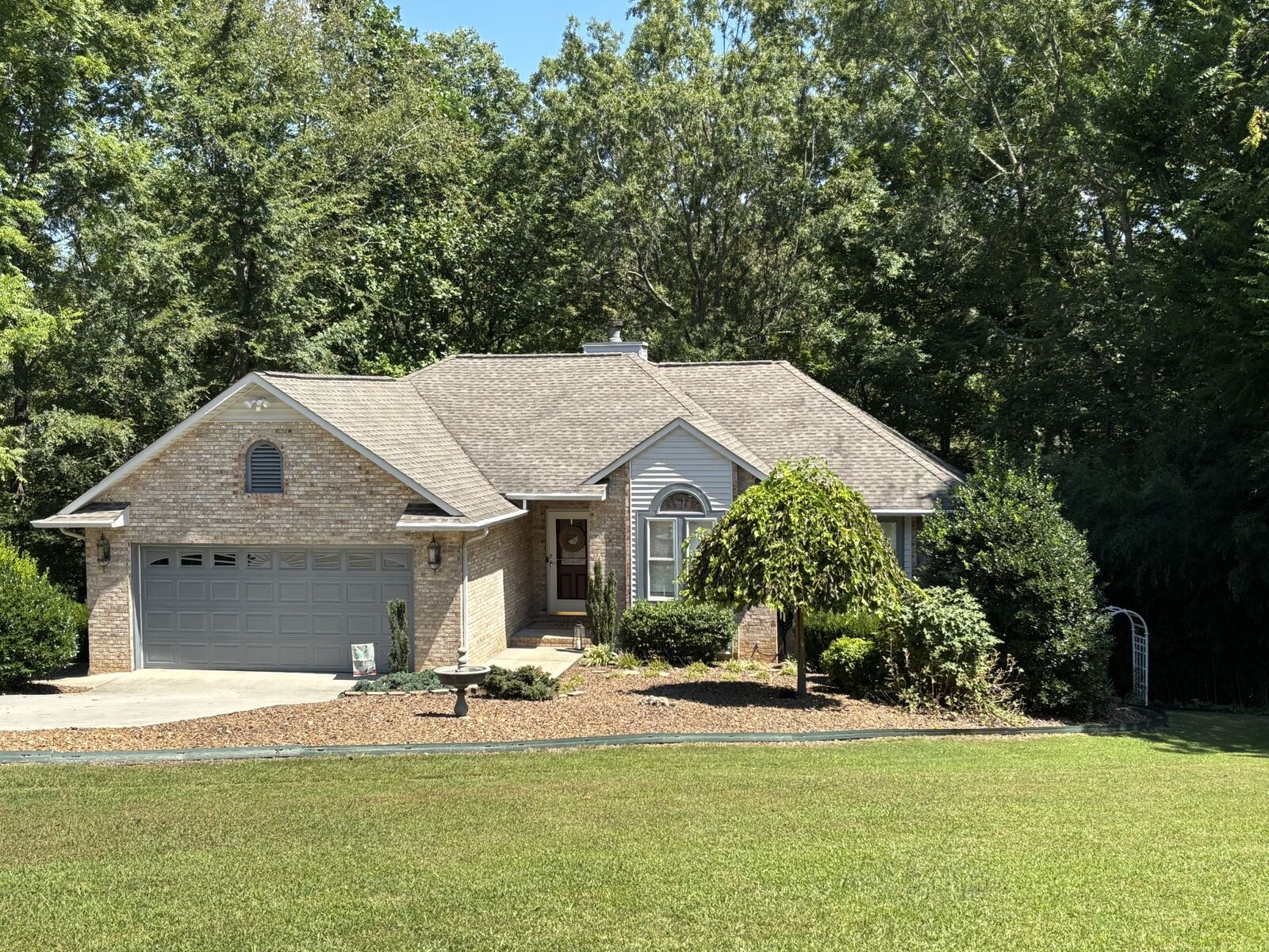 Property Photo: 106 Clearview Cir TN 37398
