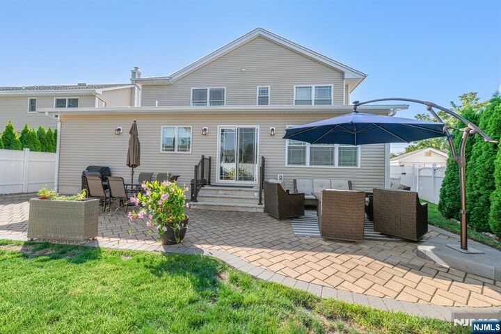 Property Photo: 79 Strathmore Terrace NJ 07663