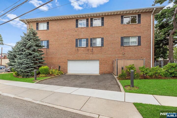 Property Photo: 289 Valley Boulevard 1D NJ 07075