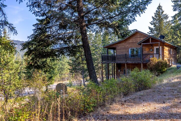 Property Photo:  40961 US Hwy 93  MT 59860 