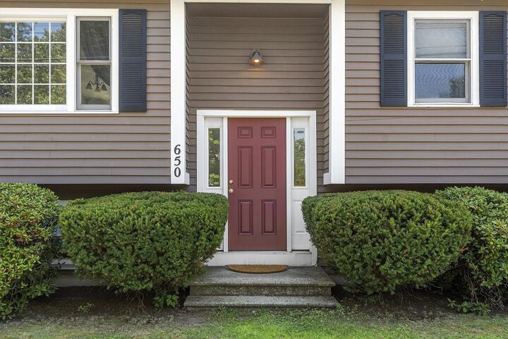Property Photo:  650 W. Hollis Street  NH 03062 