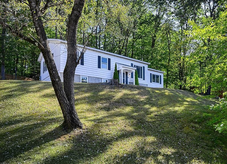 Property Photo: 69 Liberty Lane NH 03431