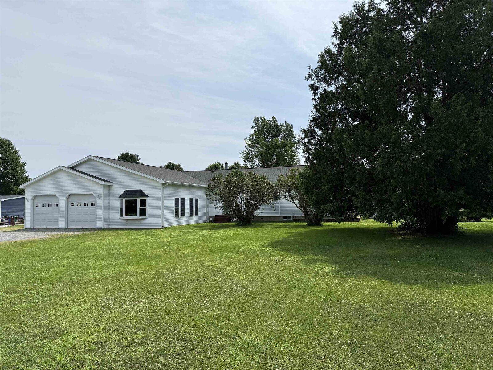 Property Photo:  242 Stone Bridge Road  VT 05468 
