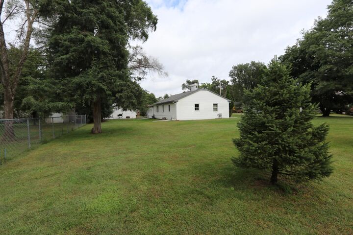 Property Photo:  1850 Quasar Avenue S  MN 55043 