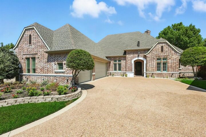 Property Photo: 6008 Springhaven Drive TX 75093