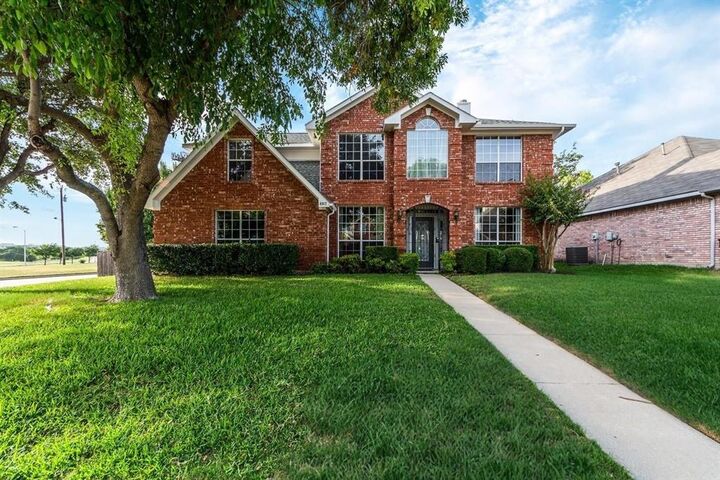 Property Photo:  4917 Thorntree Drive  TX 75024 