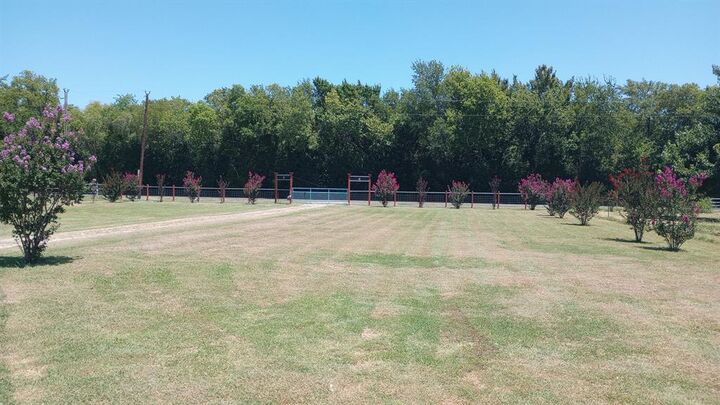 Property Photo: 7022 County Road 487 TX 75173
