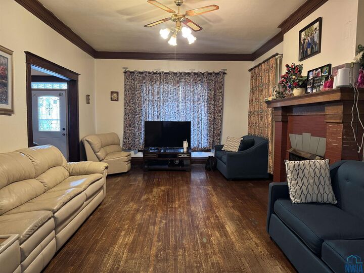 Property Photo: 1105 Jennings IA 51105