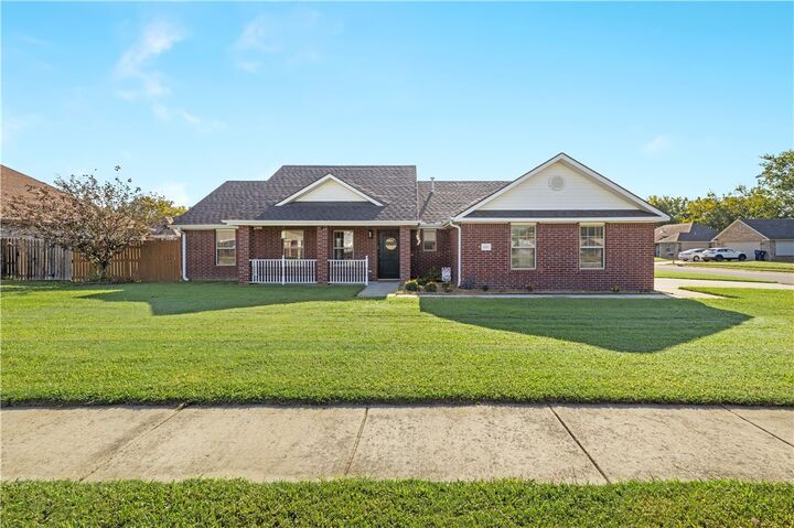 1601 Affirmed Lane  Prairie Grove AR 72753 photo