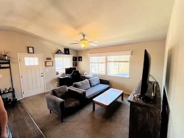 Property Photo:  3555 S Pacific Highway Spc 11  OR 97501 