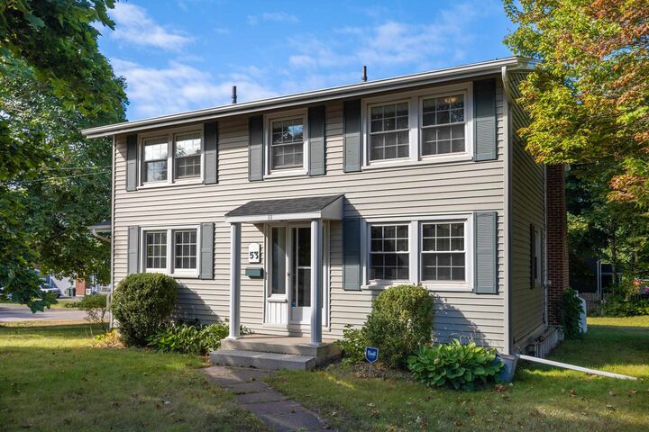 53 Maple Avenue  Sherwood PE C1A 6E8 photo