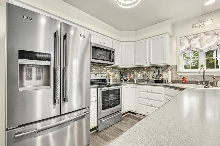 Property Photo: 15 Jackson Rd MA 01570