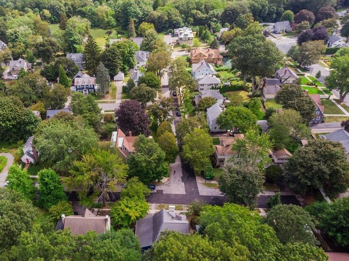 Property Photo:  5 Hazelwood Road  MA 01609 