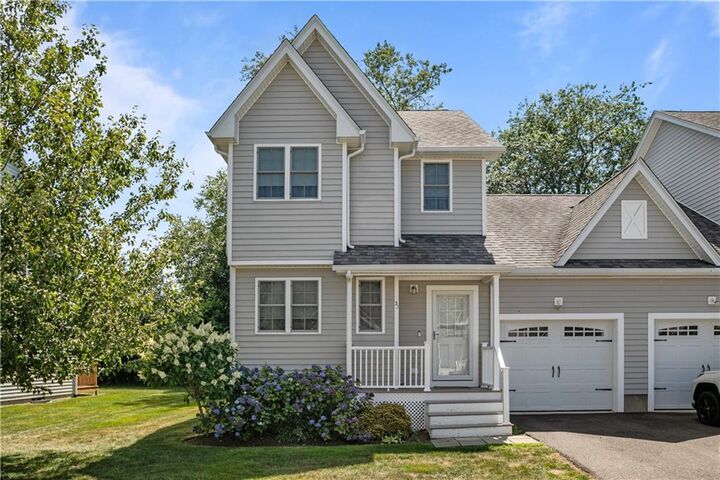 32 Seafare Lane  Portsmouth RI 02871 photo