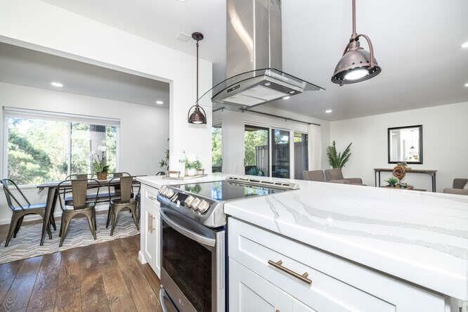 Property Photo:  3355 Brittan Avenue 3  CA 94070 