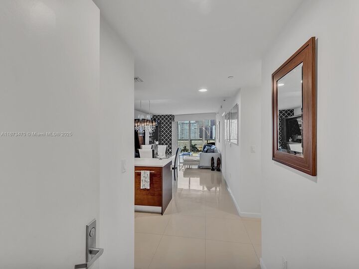 Property Photo: 495 Brickell Ave 1007 FL 33131