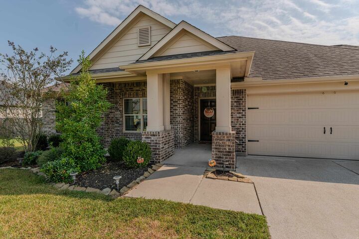 Property Photo: 15285 Cliff Street TX 77622