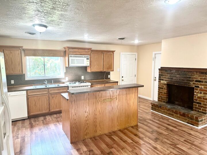 Property Photo: 45 Ruth TX 77707