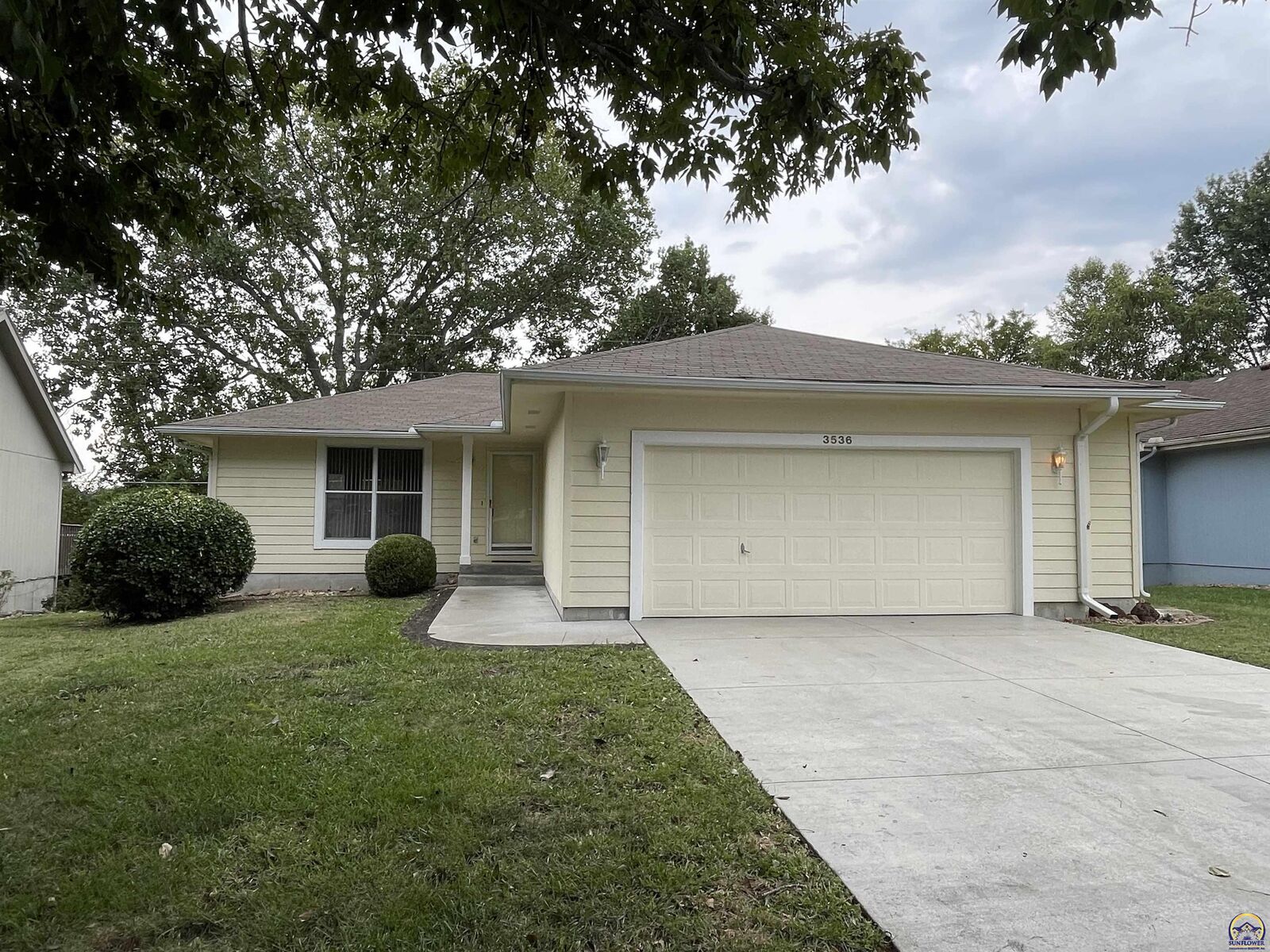 Property Photo:  3536 SW Kent Ct  KS 66614 