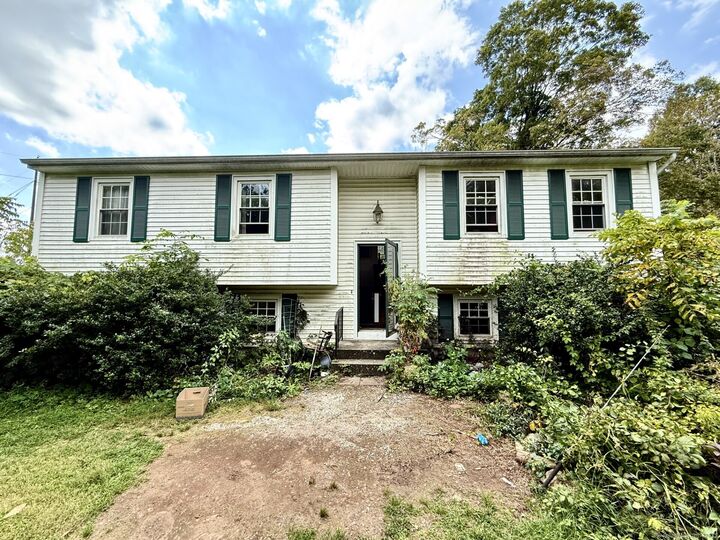 Property Photo: 27 Meadowland Drive CT 06755