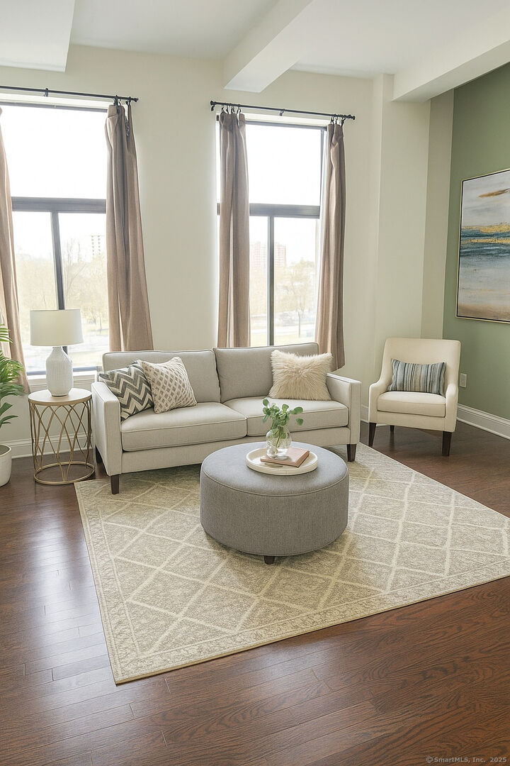 Property Photo:  266 Pearl Street Apt 310  CT 06103 