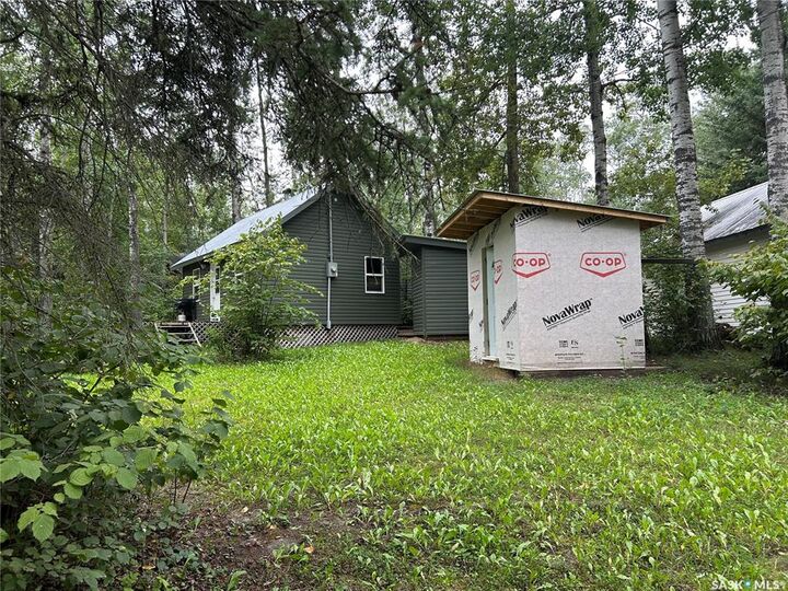 Property Photo: 6030 Spruce Way SK S0E 0E0