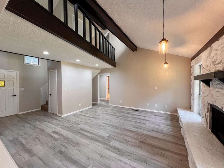 Property Photo:  1713 S Mansfield  OK 74074 