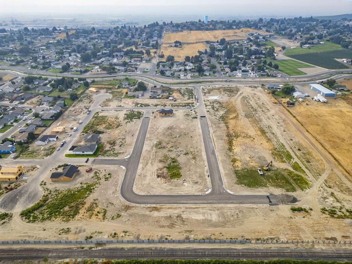 Property Photo: Tbd Lot 8 Harvest Valley Estates Phase 2 WA 98944