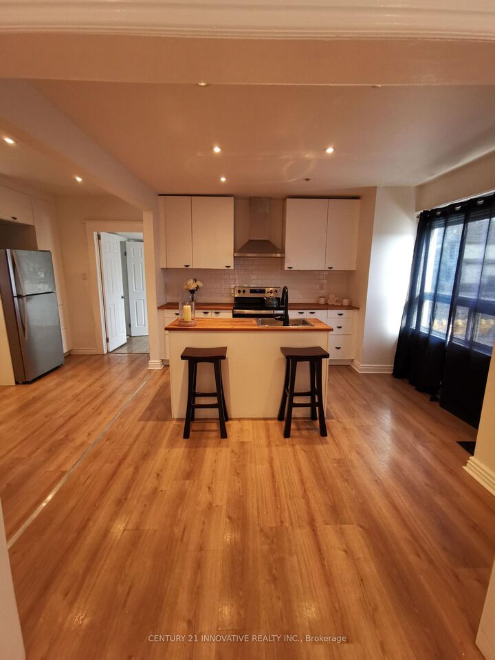 Property Photo: 68 Duncan Street ON L3B 2C8