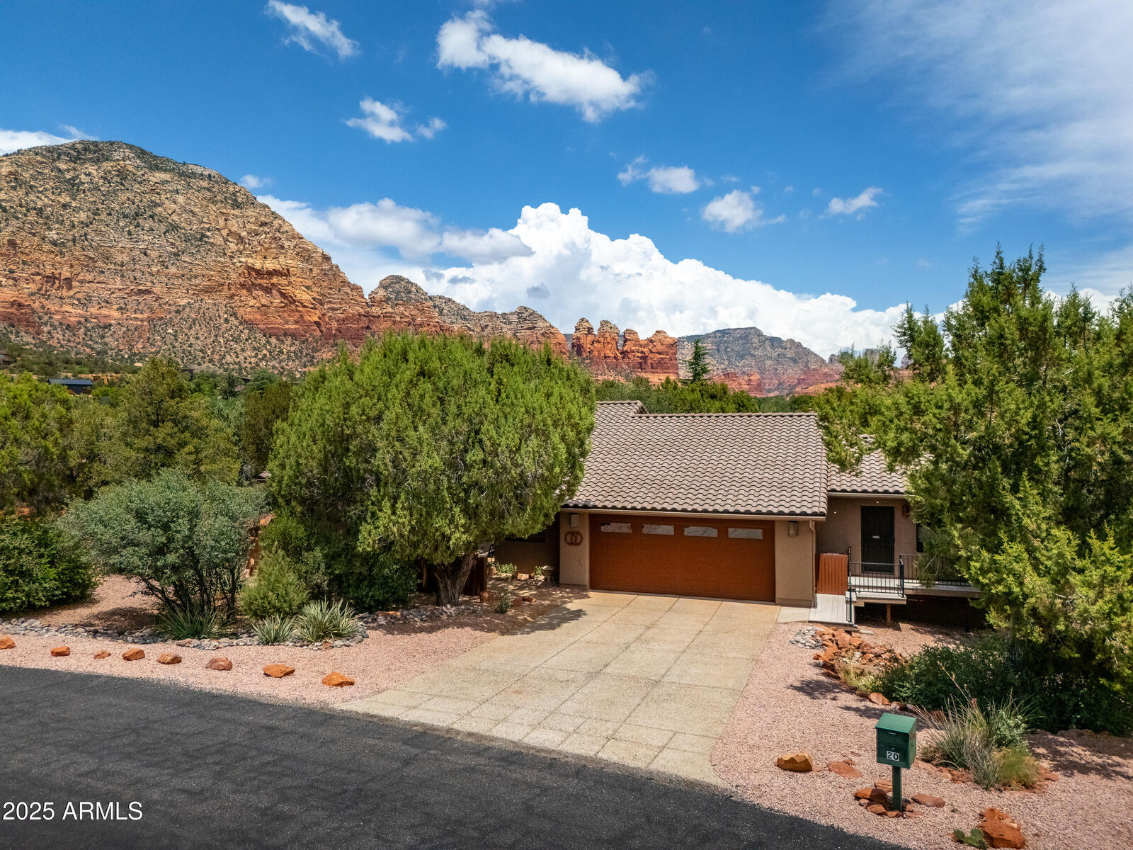 Property Photo: 20 Bronco Drive AZ 86336