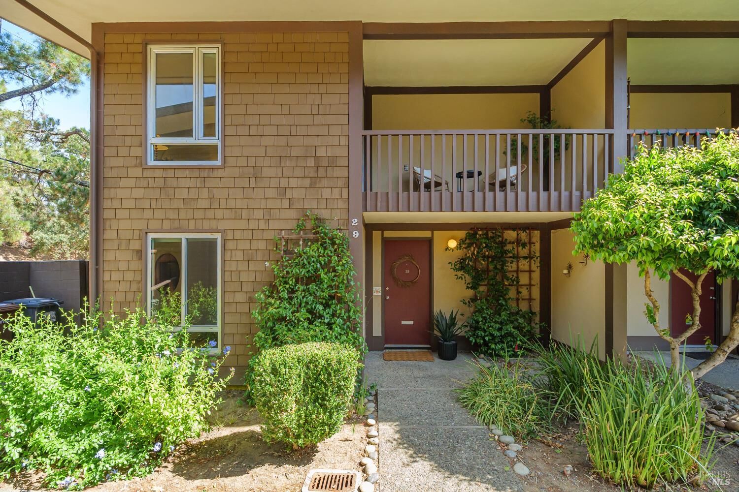 Property Photo:  29 Surrey Lane  CA 94903