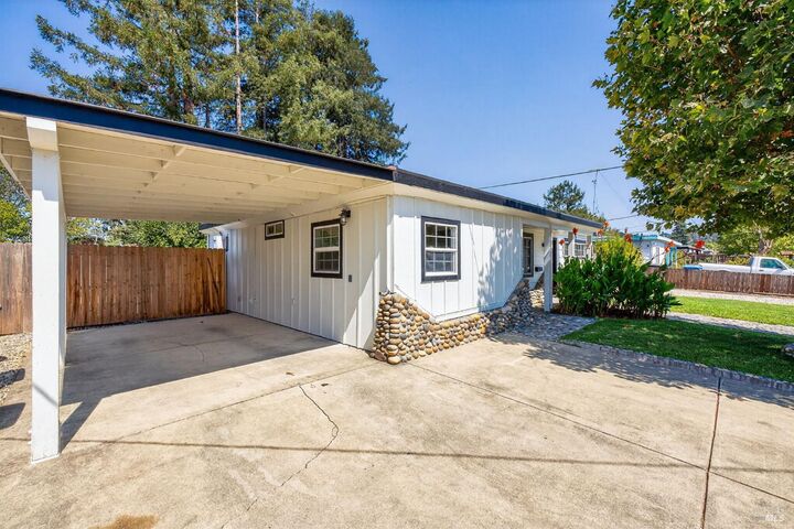 Property Photo: 959 San Clemente Drive CA 95404