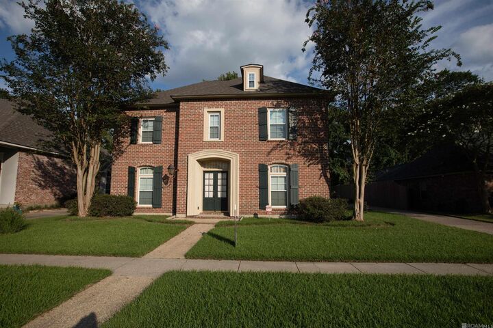 Property Photo: 750 Wheatsheaf Dr LA 70810